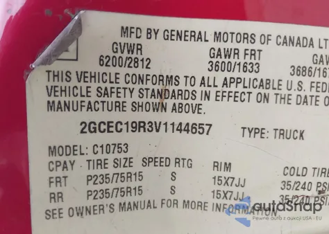 1997 Chevrolet C1500 Fleetside z USA, uszkodzony, nr VIN 2GCEC19R3V1144657